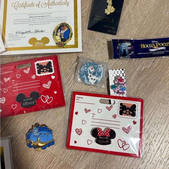 Disney Pin Collection - Picture 3 of 3